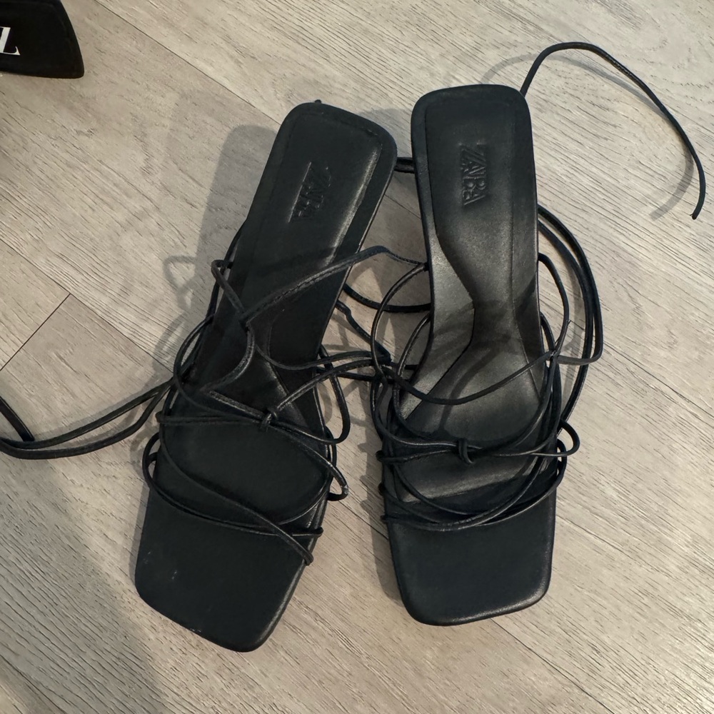 Zara Elegant Black Lace-Up Sandals